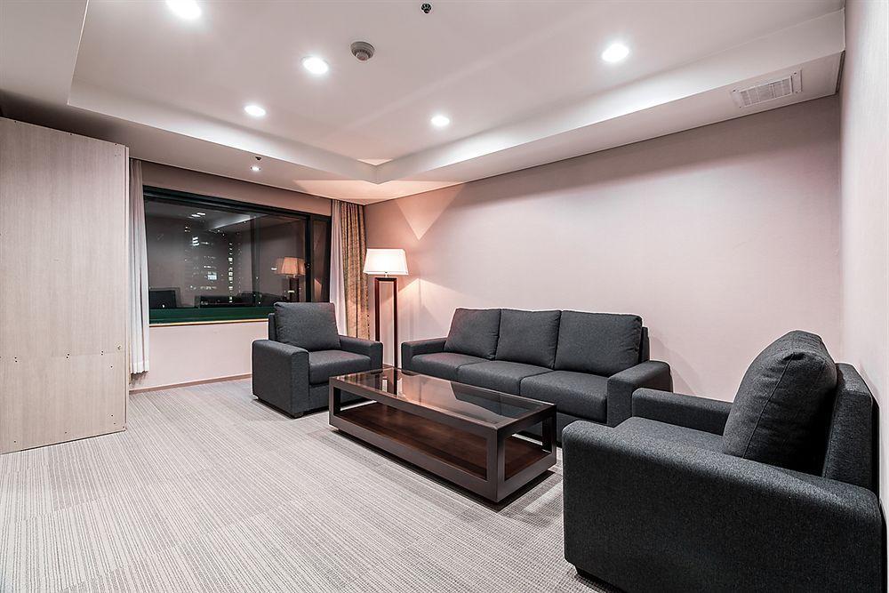 New Hilltop Hotel Seoul Eksteriør bilde