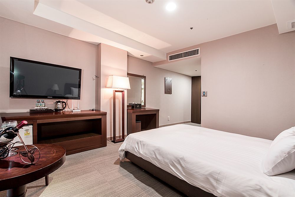 New Hilltop Hotel Seoul Eksteriør bilde