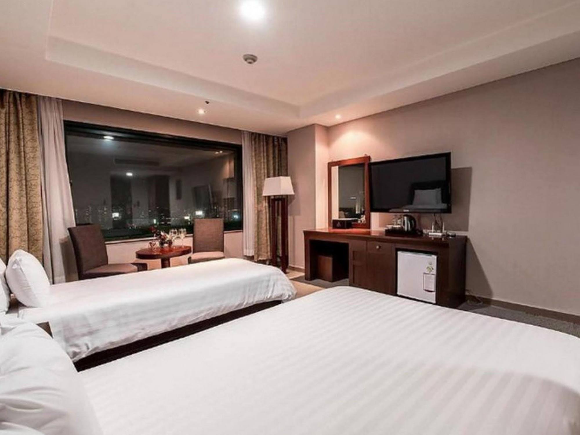 New Hilltop Hotel Seoul Eksteriør bilde